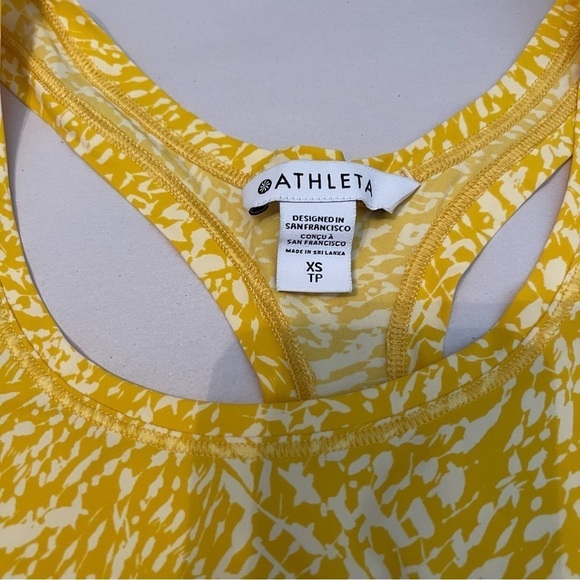 Athleta Ultimate Scoop Tank Yellow Size XS - Picture 4 of 9
